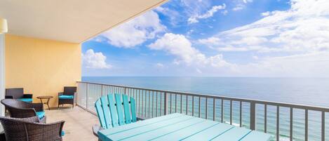 Appartamento Classic, 3 camere da letto, accesso alla piscina, vista spiaggia | Balcone