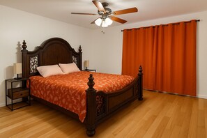 3 Schlafzimmer, Bügeleisen/Bügelbrett, kostenloses WLAN, Bettwäsche