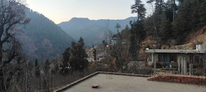 City view from property - Royal Parshar Lake Home Stay (Aut)