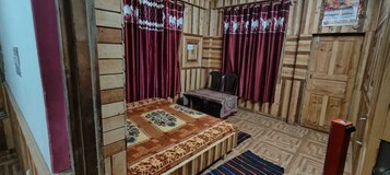 Camas plegables/adicionales, wifi gratis y ropa de cama 