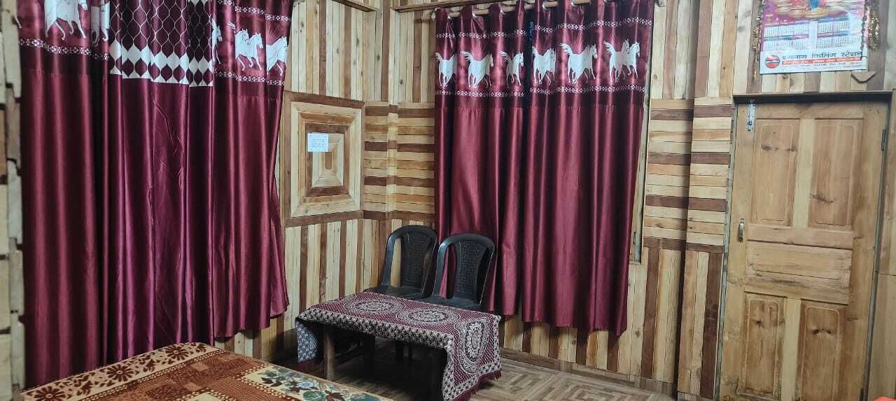 Classic-Zimmer, Bergblick | Zustellbetten, kostenloses WLAN, Bettwäsche