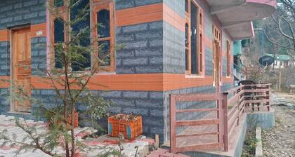 Royal Parshar Lake Home Stay