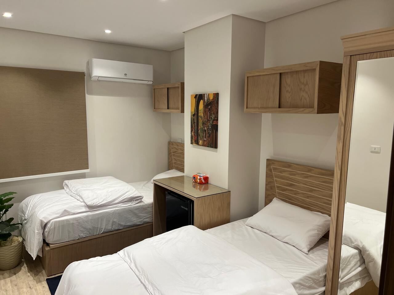 Minibar, skrivebord, gratis Wi-Fi, sengetøj