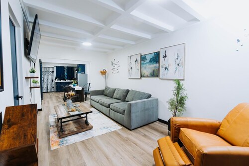 Cozy Family-Oriented Townhome