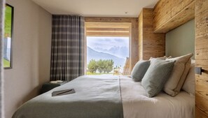 Bügeleisen/Bügelbrett, Internetzugang, Bettwäsche