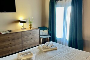 Iron/ironing board