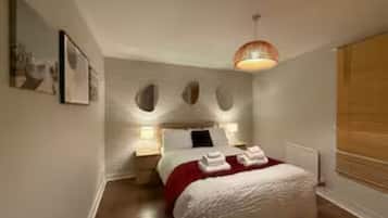 1 bedroom, iron/ironing board, free WiFi, bed sheets