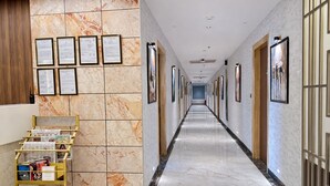 Lobby - Hotel The Crown Inn Jhunjhunu (Jhunjhunu)