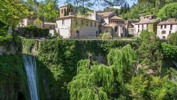 Exterior - Large, fully renovated apartment. (Clermont-l'Hérault)
