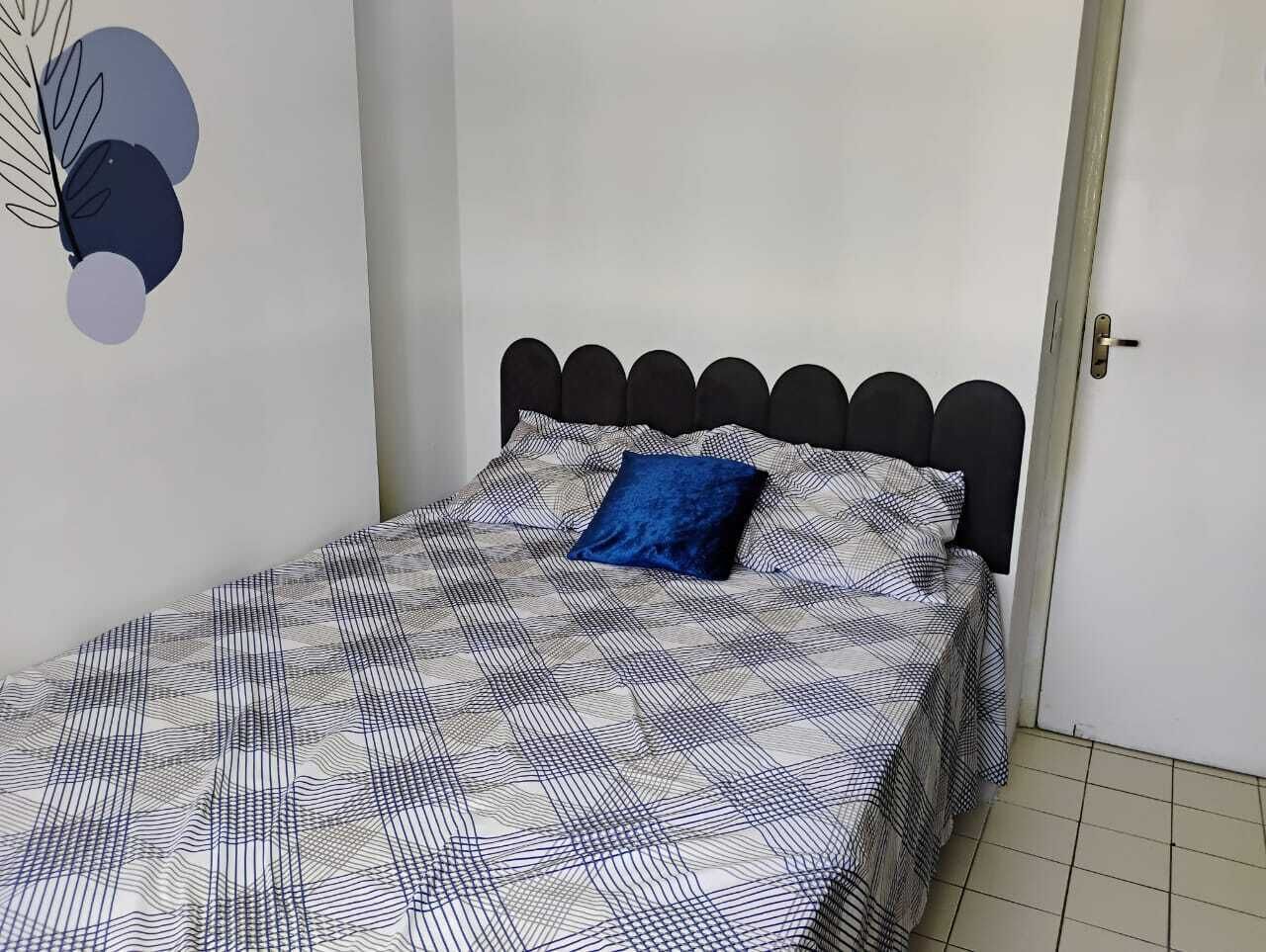 1 bedroom, internet, bed sheets