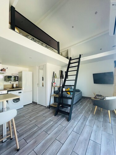 Self-contained studio with garden Near Disney /Paris / Provins / Parc des félins