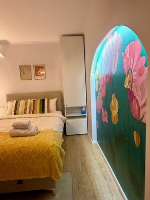 2 chambres, bureau, fer et planche à repasser, Wi-Fi gratuit