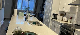 Northside Dream Home – Comfortable, Family-Friendly Stay in Edmonton