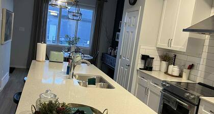 Northside Dream Home – Comfortable, Family-Friendly Stay in Edmonton