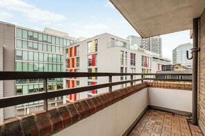 Property grounds - Top Rated 2BR+Balcony by Old St for 6 (London)