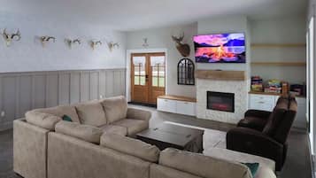 TV connectée, jeux vidéo, chaîne hi-fi