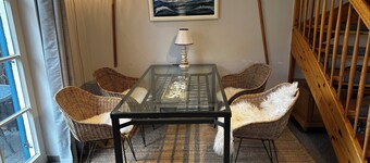 Cozy semi-detached house with fireplace and terrace close to the Baltic Sea