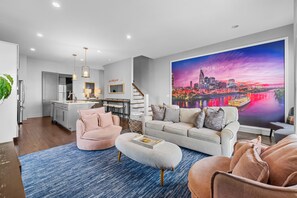 Living area - Above the Gulch • Rooftop Fire Pit • Skyline Views (Nashville)