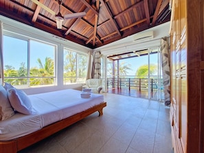 Apartament Deluxe, balcó, vistes al mar | Equipament de l'habitació