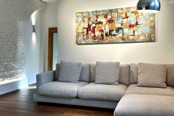 Interior - Elegant designer loft for luxury living - M1 to the Dome (Milano)