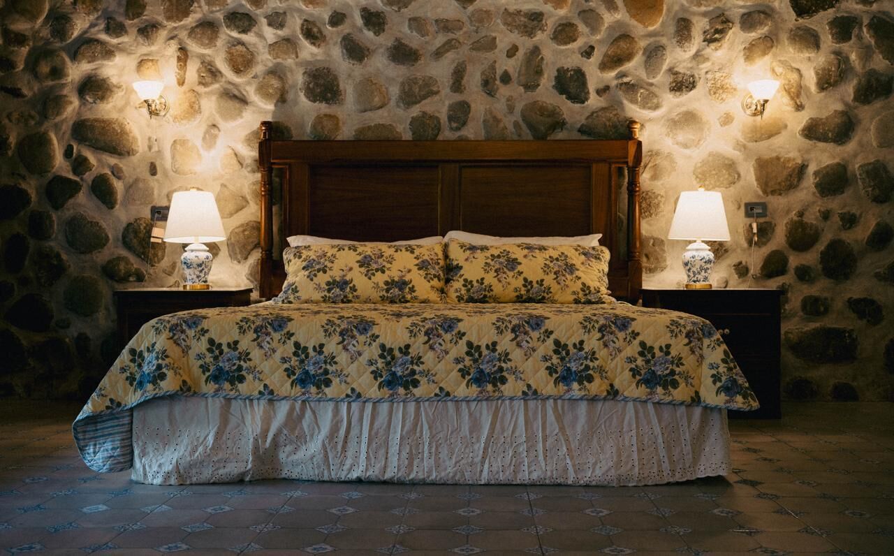 Habitación Deluxe doble | Espacio para trabajar con un portátil y wifi gratis