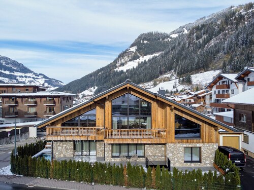 5 Sterne Luxuschalet in der Sportwelt Amade