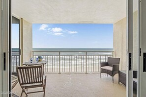 Property grounds - Direct ocean front 2-bedroom condo in Ponce Inlet (Port Orange)