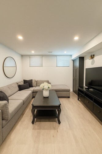 Spacious Apartment in Toronto