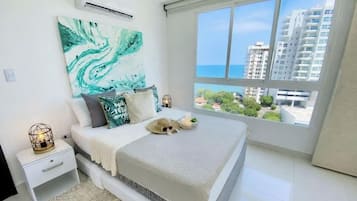 2 bedrooms, internet, bed sheets