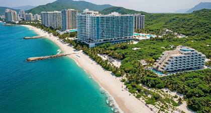 Salguero Suite Apartment–Near the Sea by SOHO–342A