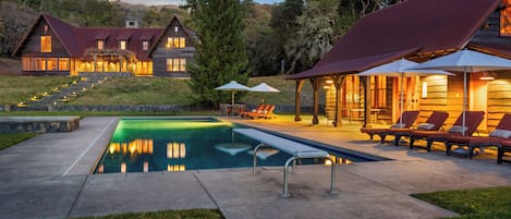 Alberca al aire libre