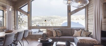 Skjønnhet Cottage – Luxury Chalet next to ski slopes