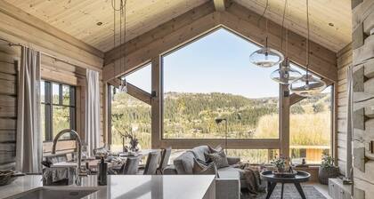 SkjĂžnnhet Cottage â Luxury Chalet next to ski slopes