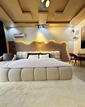 Economy Apartment, Balcony, City View | In-room safe, desk, laptop workspace, blackout drapes - Agape Villa Luxury Apartment (Benin City)