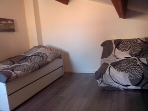 Interior - House T3 in residence with swimming pool (Le Barcarès)