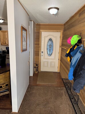 Interior - Paws and Powder: Short Walk to Lift and Pet Friendly (Brian Head)