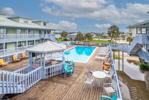 Outdoor pool - Fun-N-Sun!  NEW Owner! (Gulf Shores)