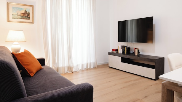 Living area - Dimora Aniene - Two Bedroom Apartment, Sleeps 4 (Rome)