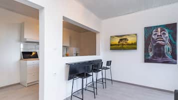 Family Apartment, Balcony, Sea View | Living area