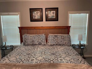 3 Schlafzimmer, Bügeleisen/Bügelbrett, WLAN, Bettwäsche
