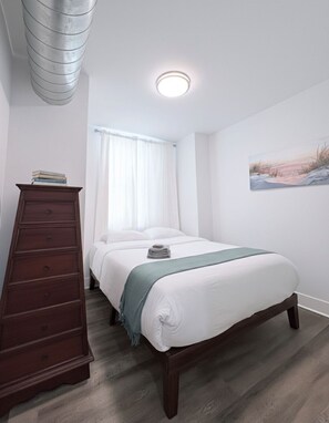 3 chambres, fer et planche à repasser, Wi-Fi, draps fournis