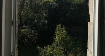 Gite le Grenier, un petit nid, au calme, Ă la campagne