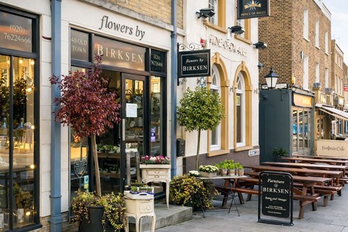 Stylish 1-Bed Apartment in Clapham Old-Town SW4