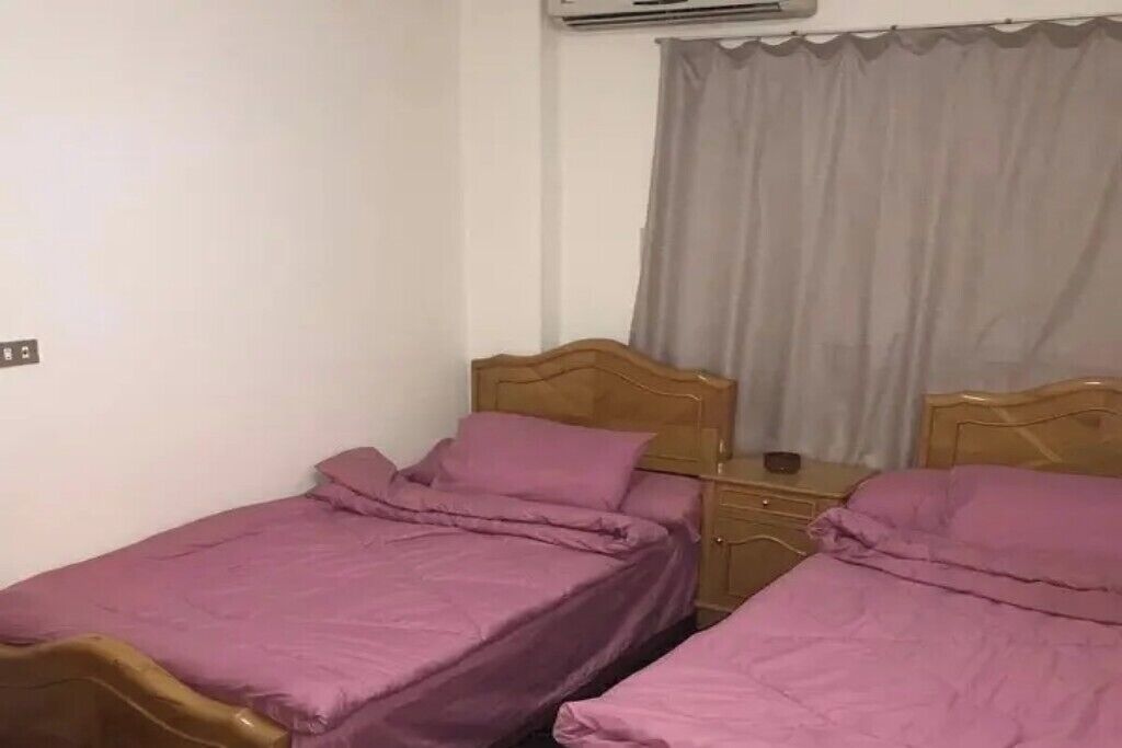 Ferros/tábuas de passar roupa, Wi-Fi, roupa de cama