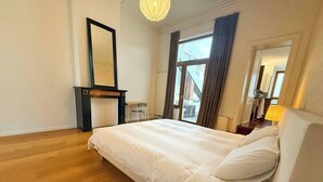 Room - A paradise in the heart of Brussels (Bruxelle)