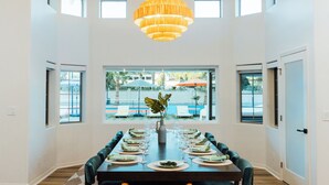 Dining - The Rockstar: FREE Heated Pool, Slide, Courts, Spa (Scottsdale)