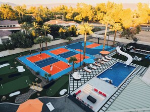 Sports court - The Rockstar: FREE Heated Pool, Slide, Courts, Spa (Scottsdale)