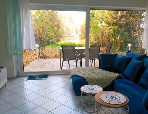 Your time-out in Grünheide: Holiday home - Anchorage on Lake Werlsee with jetty and sauna