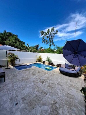Pool - Charming 3-bedroom villa with AC in Punta Cana (Punta Cana)