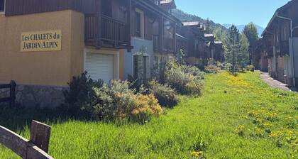 Chalet mitoyen 6 personnes. SERRE CHE